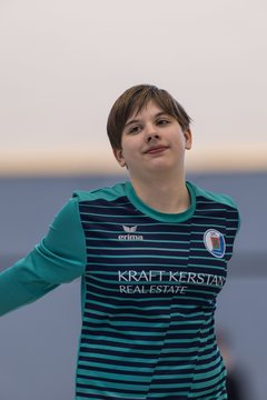 Bild 380 - C-Juniorinnen 3 Loewinnen Cup